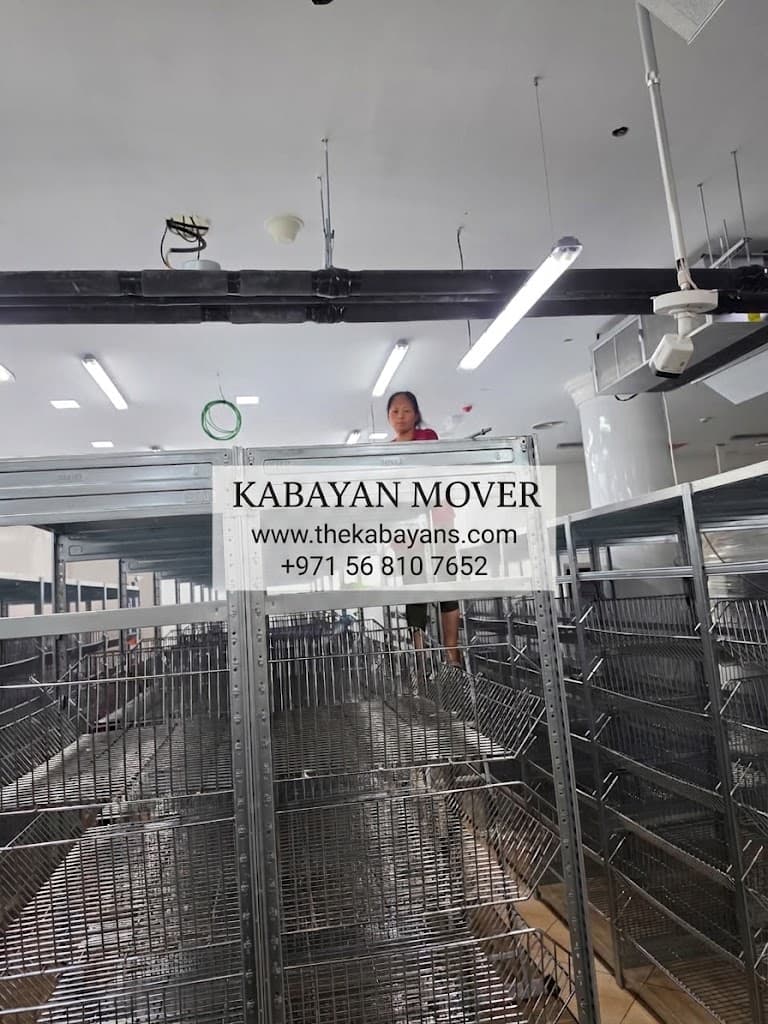 movers in dubai deep cleaning services after house shifting